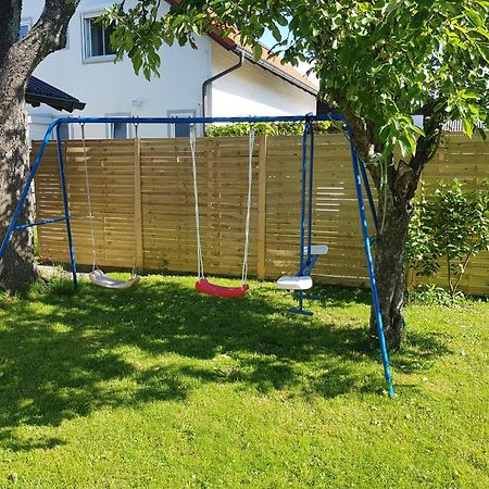 Bogi'S Ferienhaus - Pension Laakirchen Exteriör bild
